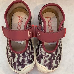 Plae “emme” Mary Jane toddler girl shoes